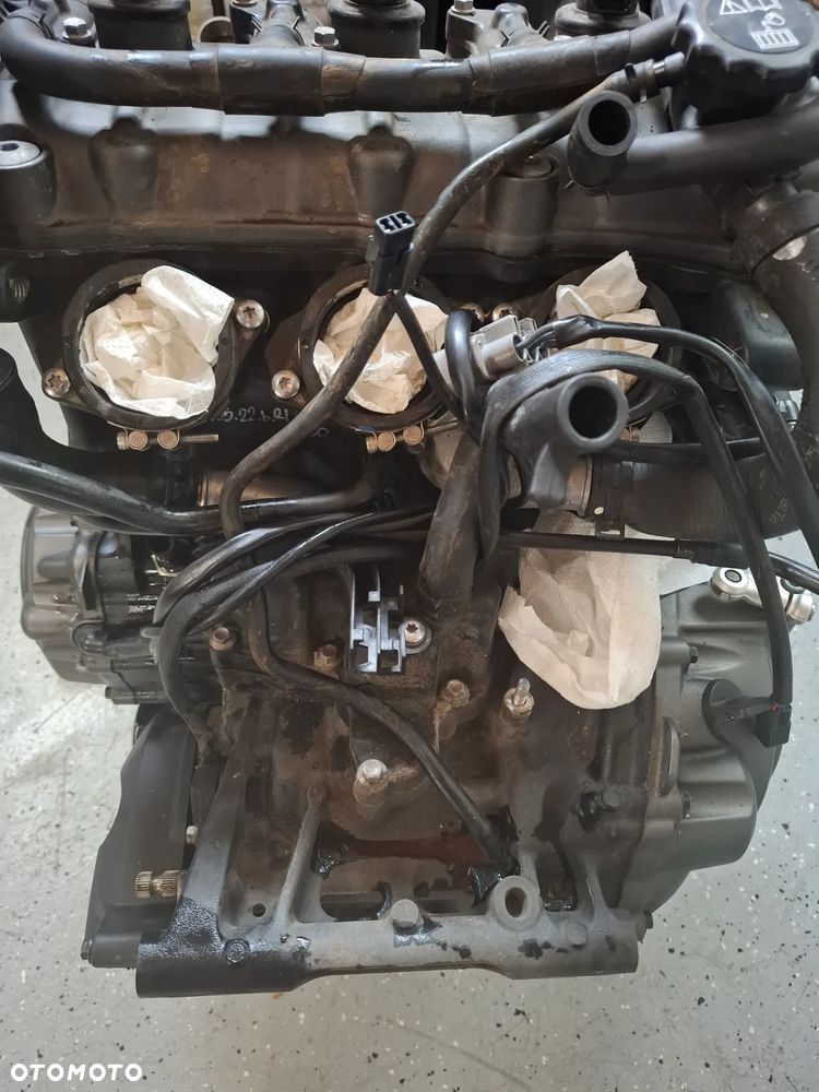 Triumph Speed Triple 1200 silnik engine - 7