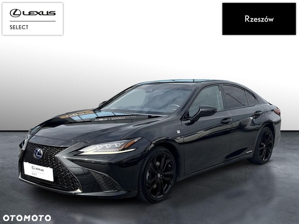 Lexus ES 300h F Sport Edition - 1