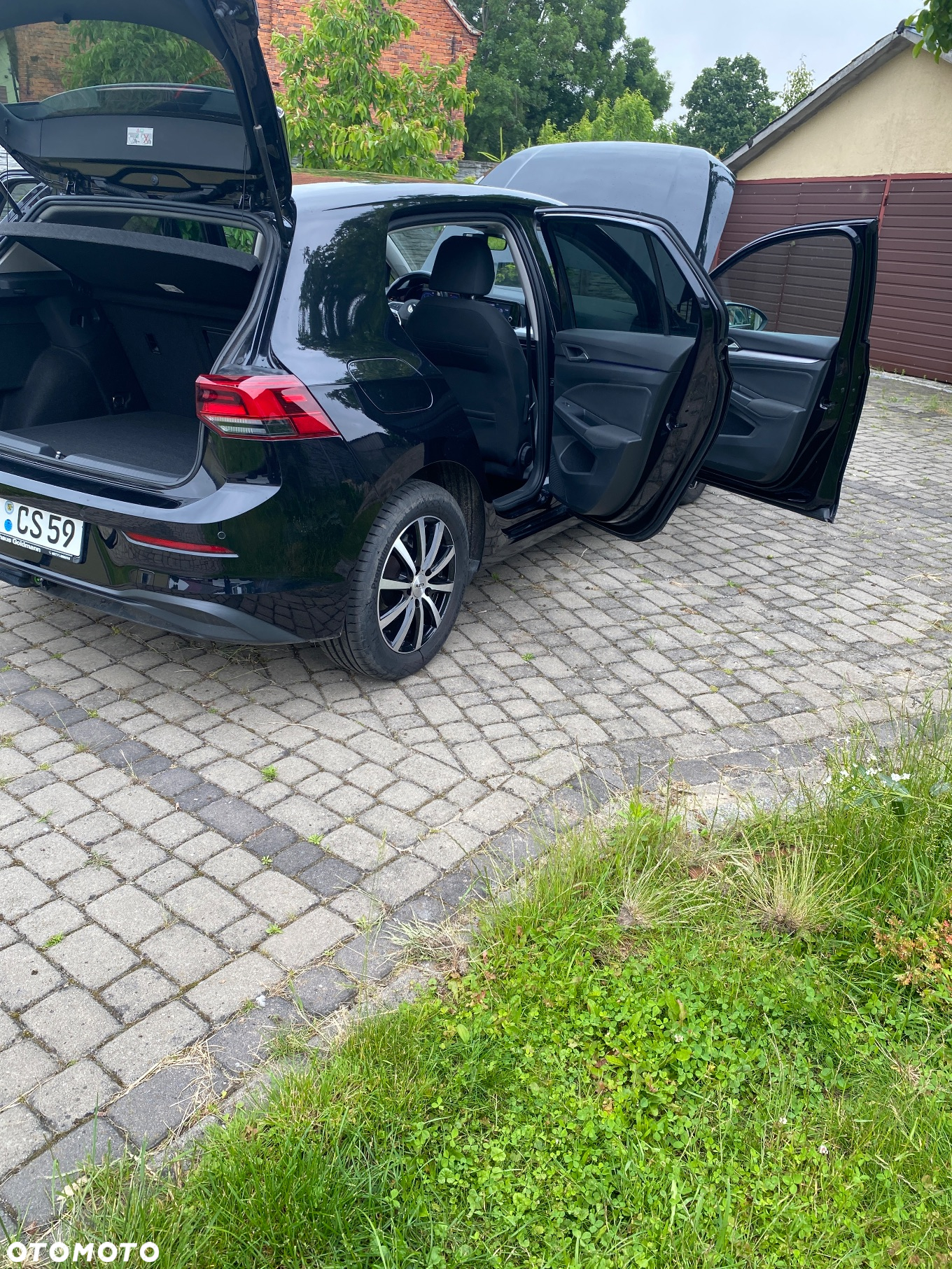 Volkswagen Golf VIII 2.0 TDI - 11