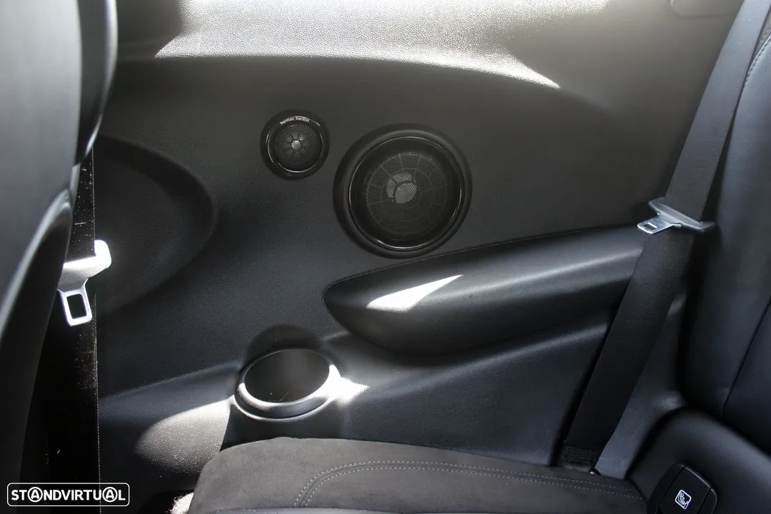 MINI 3 Portas Cooper SE Premium Extra Resolute Edition - 17
