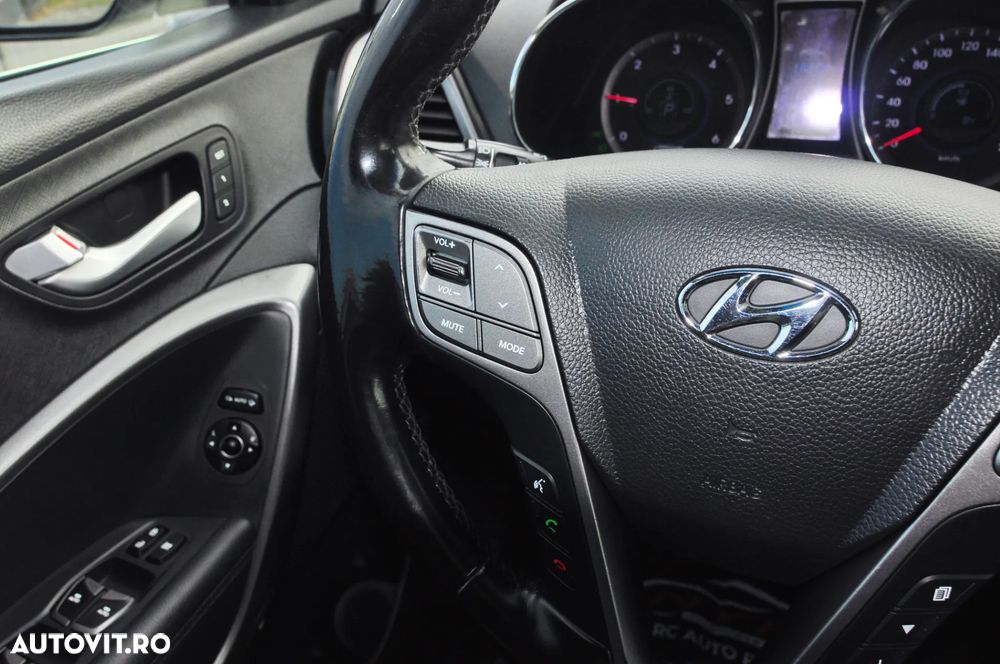 Hyundai Santa Fe 2.2 CRDi 4WD Automatik Premium - 24