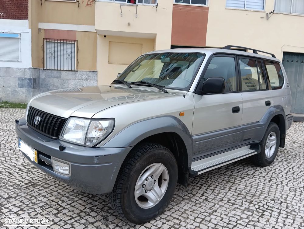 Toyota Land Cruiser 3.0 D-4D P1 - 3