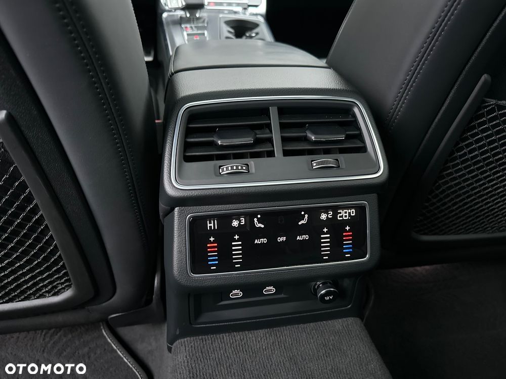 Audi A6 Avant 50 TFSI e quattro S tronic S line - 30