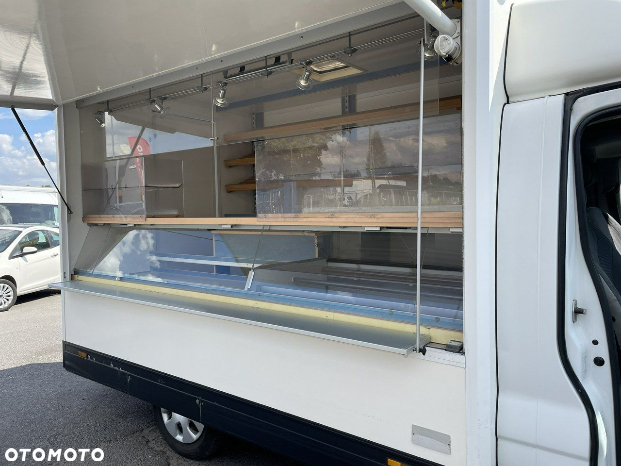 Opel Vivaro - 19