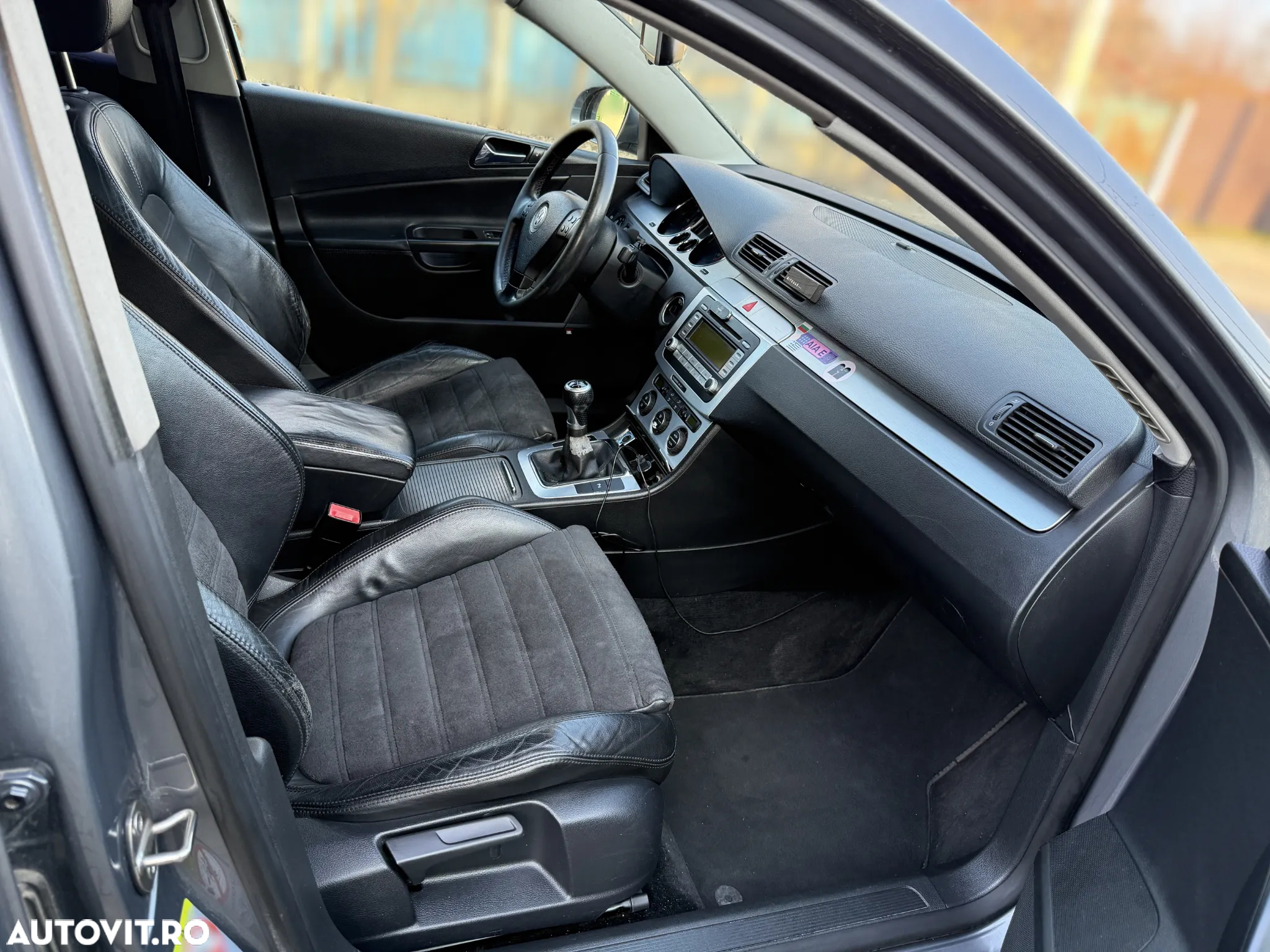 Volkswagen Passat - 21