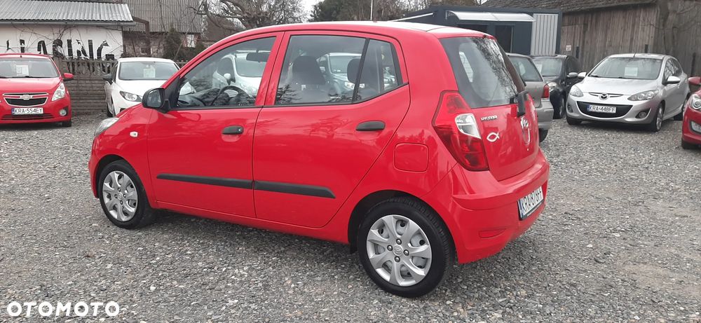 Hyundai i10 - 11