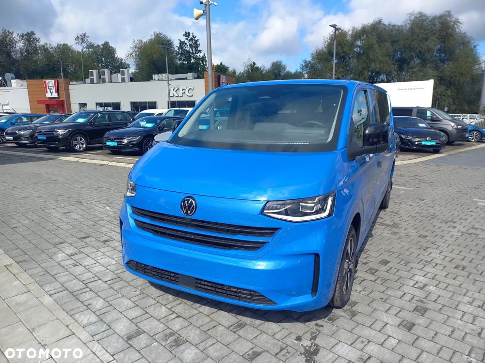 Volkswagen Caravelle - 7