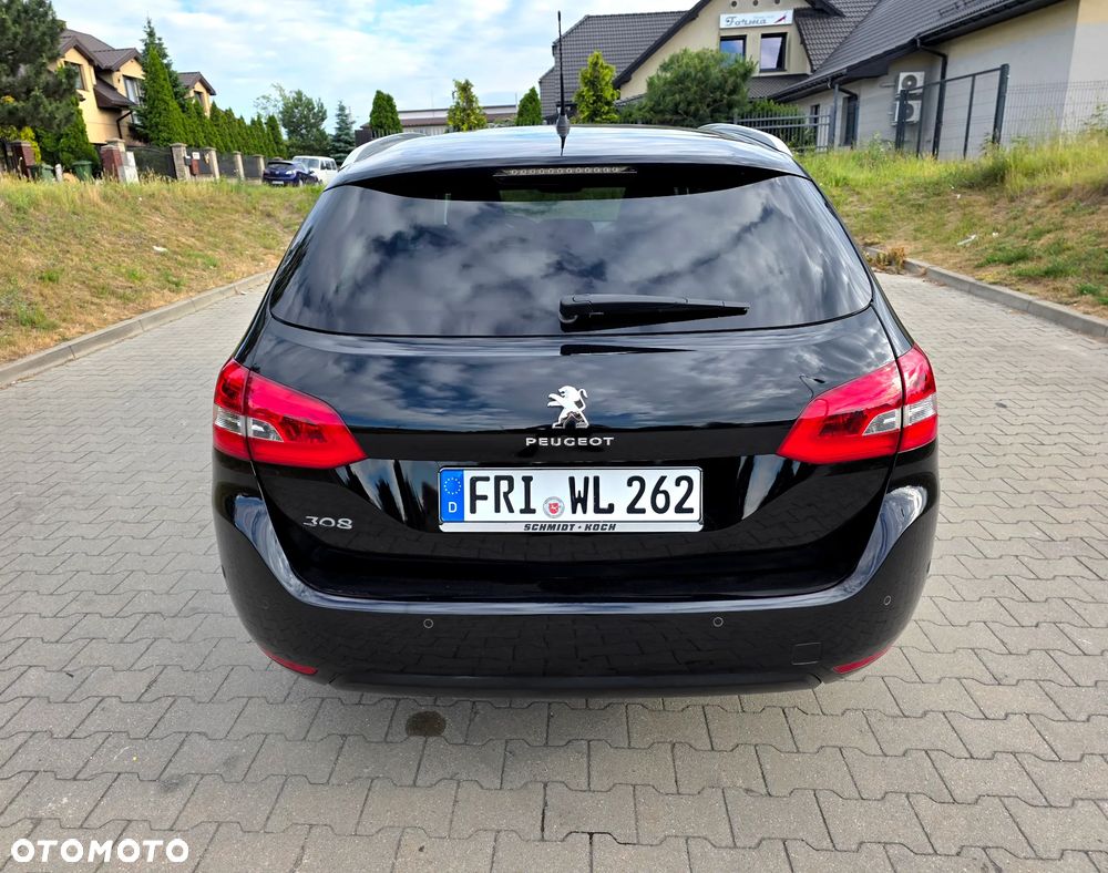 Peugeot 308 - 12