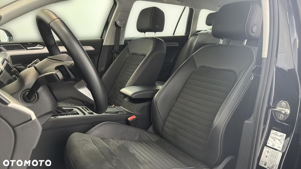Volkswagen Passat 2.0 TSI Elegance DSG - 12