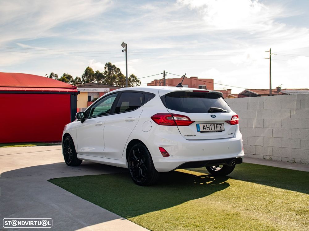Ford Fiesta 1.0 EcoBoost MHEV ST-Line - 10