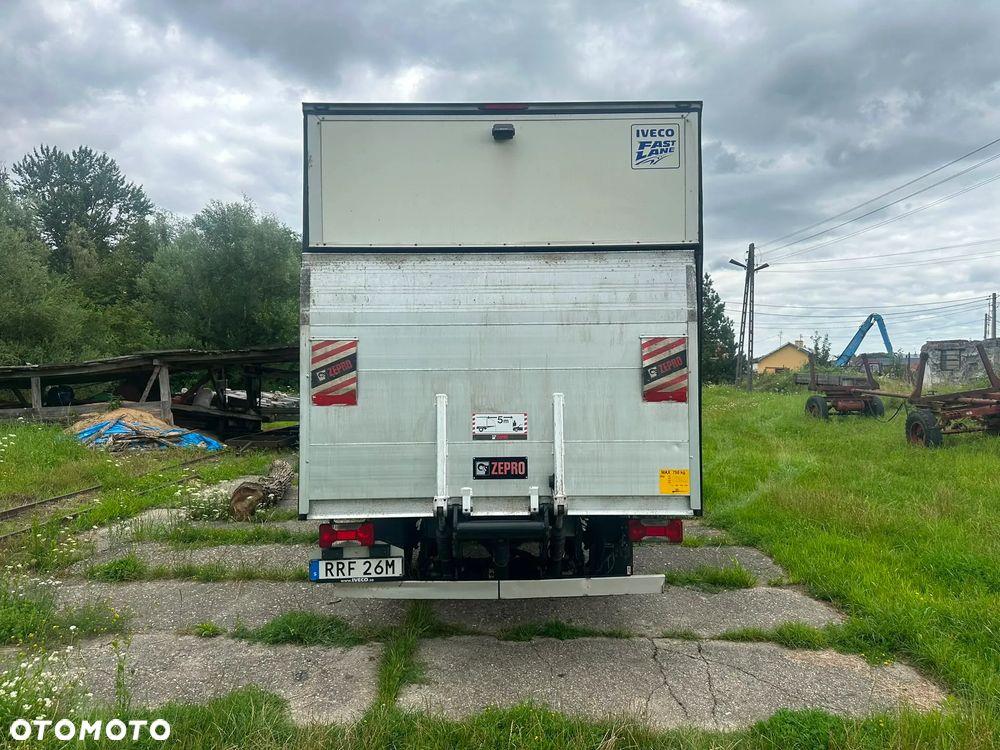 Iveco Daily KONTENER+WINDA (udźwig 750kg) 2.3 diesel 156 kM automat 2021 WEBASTO, KAMERA COFANIA, GWARANTOWANY NIEWIELKI PRZEBIEG 160tyś. - 10