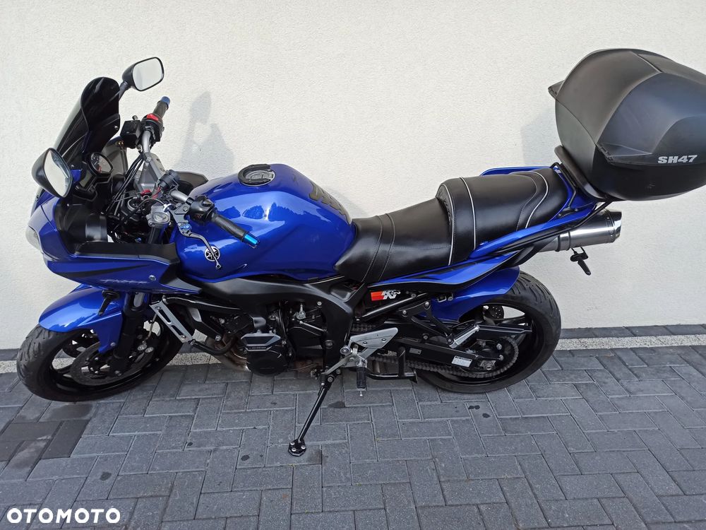 Yamaha FZ6 - 2