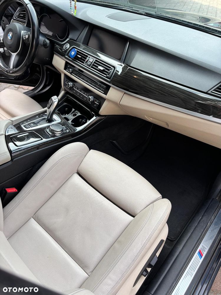 BMW Seria 5 520d xDrive Luxury Line - 9