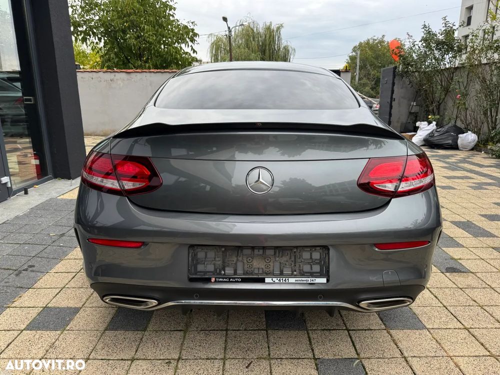 Mercedes-Benz C 300 Coupe 4Matic 9G-TRONIC - 6