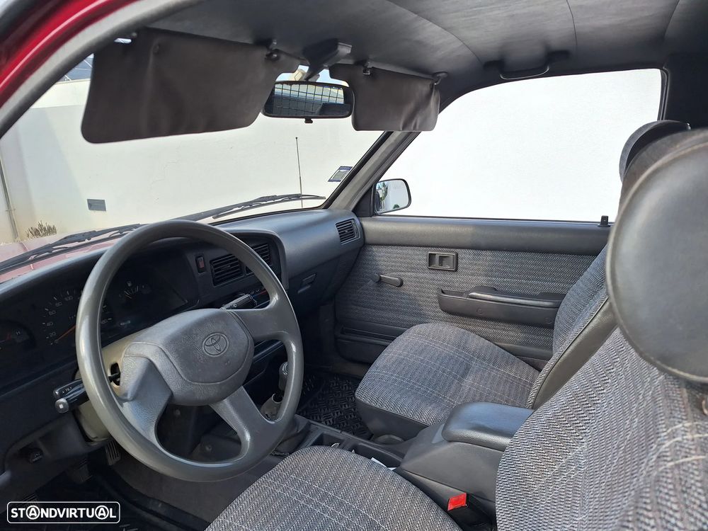 Toyota Hilux 2.4 D LN90L Cx Mad. C.Ex - 3