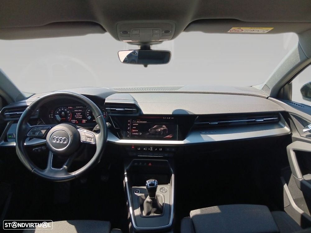 Audi A3 Sportback 30 TFSI Advanced - 11