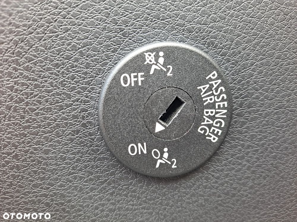 BMW Seria 5 530d xDrive Luxury Line - 39