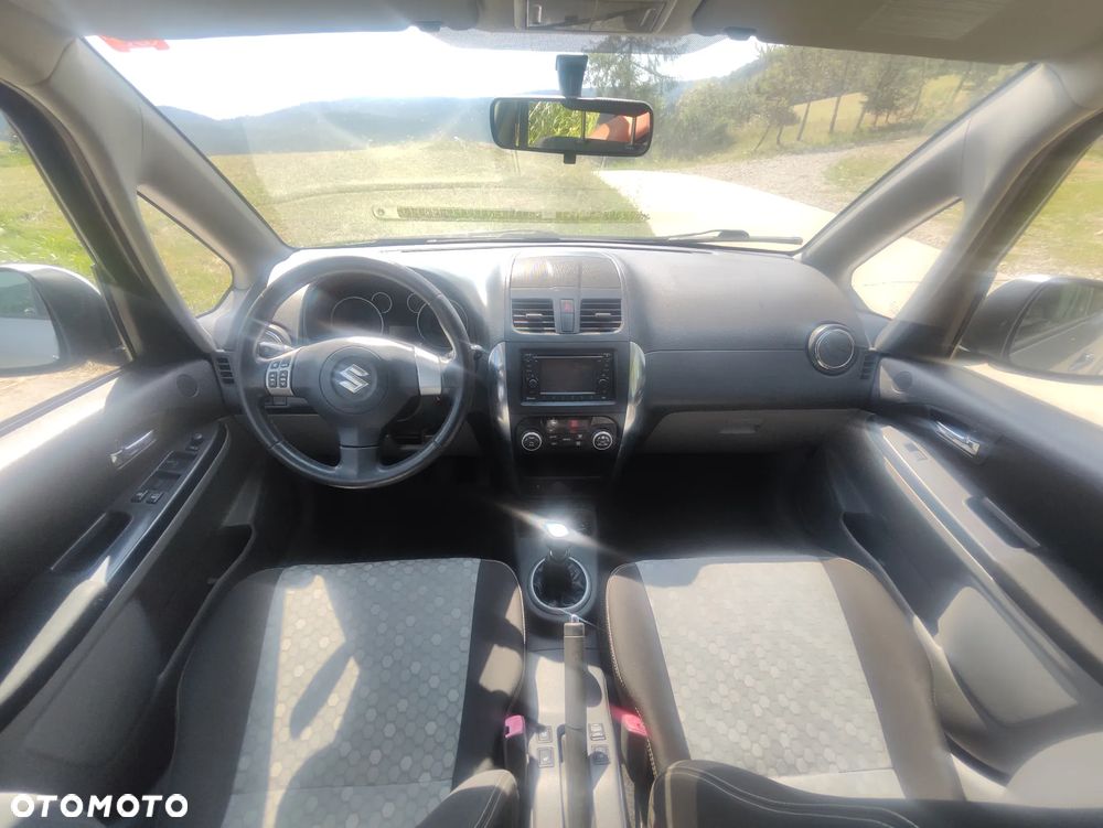 Suzuki SX4 1.6 VVT 4x4 Limited - 13