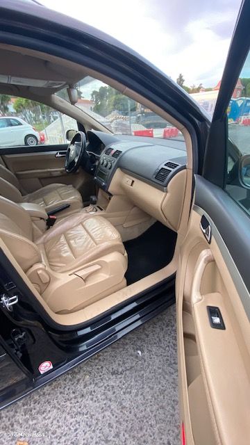 VW Touran - 6