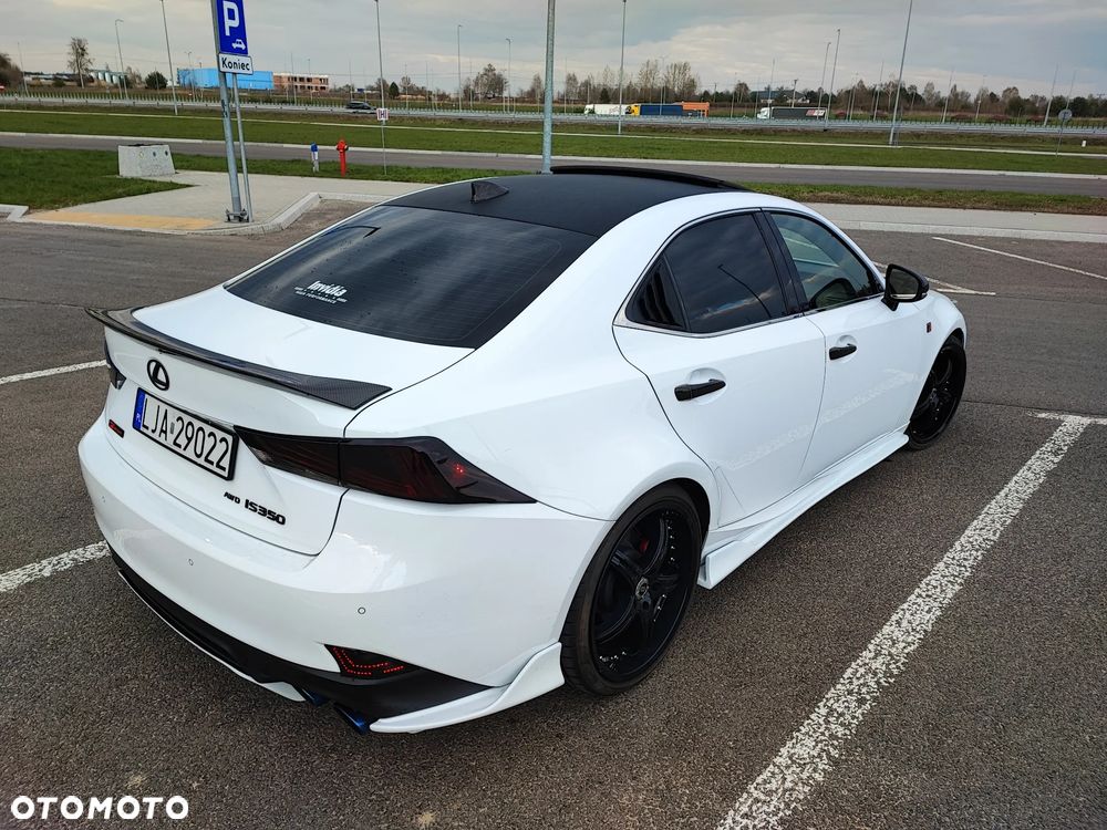 Lexus Is 2018 photo 3