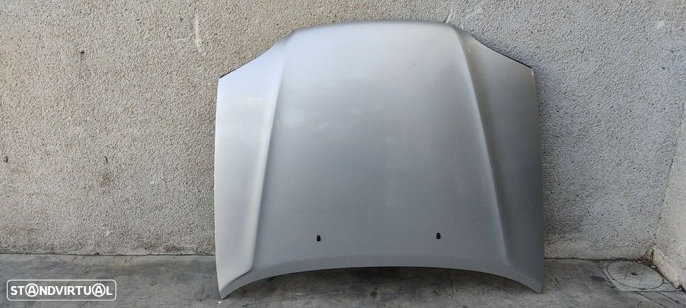 CAPÔ TOYOTA AVENSIS SEDAN 2002 - - 3
