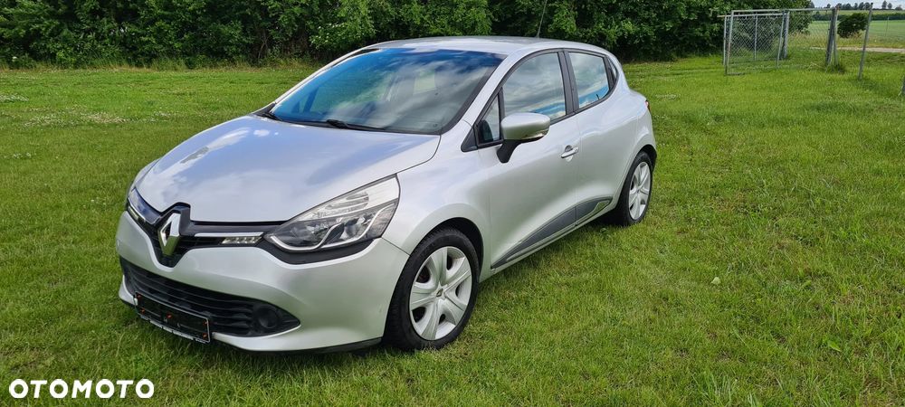 Renault Clio 1.2 16V 75 Life - 1