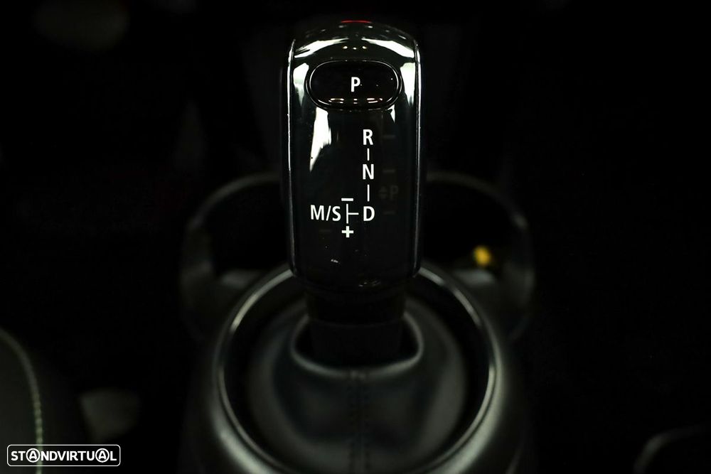 MINI 5 Portas Cooper Premium Classic Auto - 12