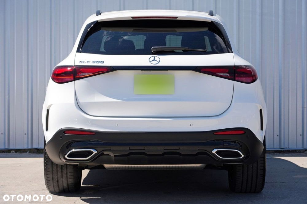 Mercedes-Benz GLC 300 4Matic 9G-TRONIC Edition AMG Line - 6