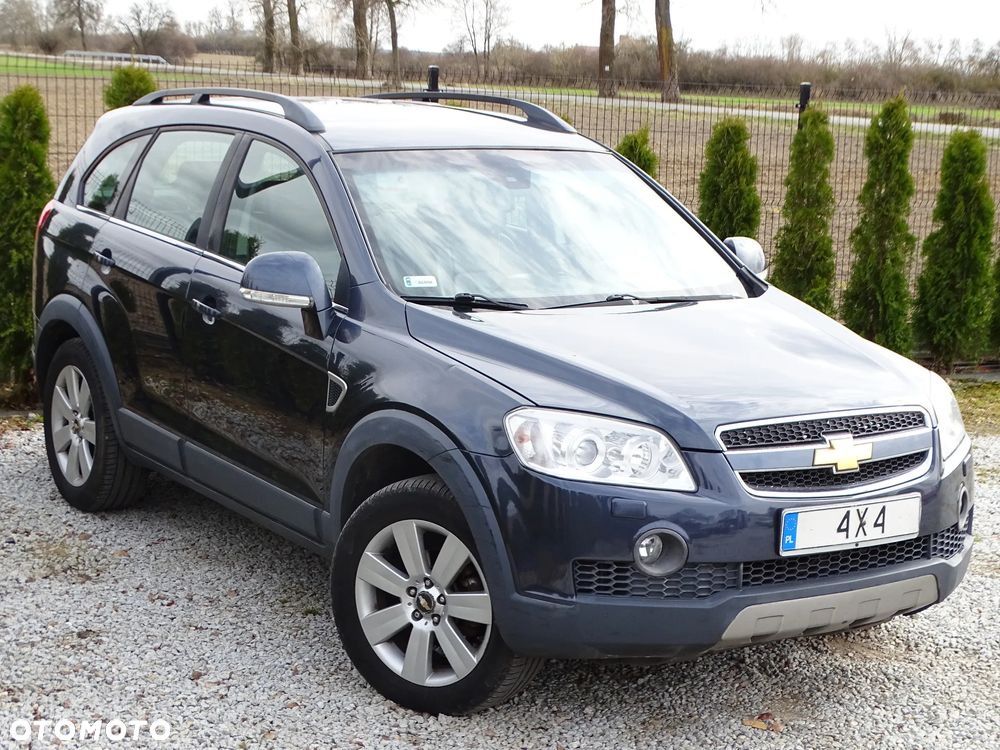 Chevrolet Captiva 2.0 d LT high (deu) - 19