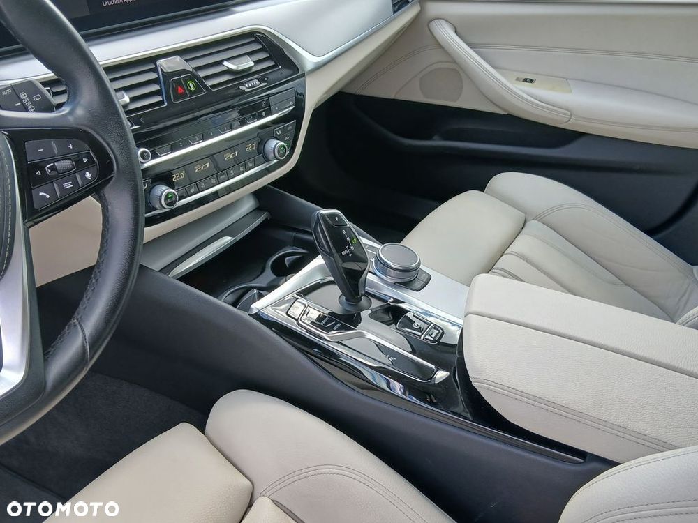 BMW Seria 5 - 18