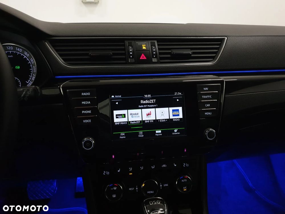 Skoda Superb 2.0 TDI L&K DSG - 14