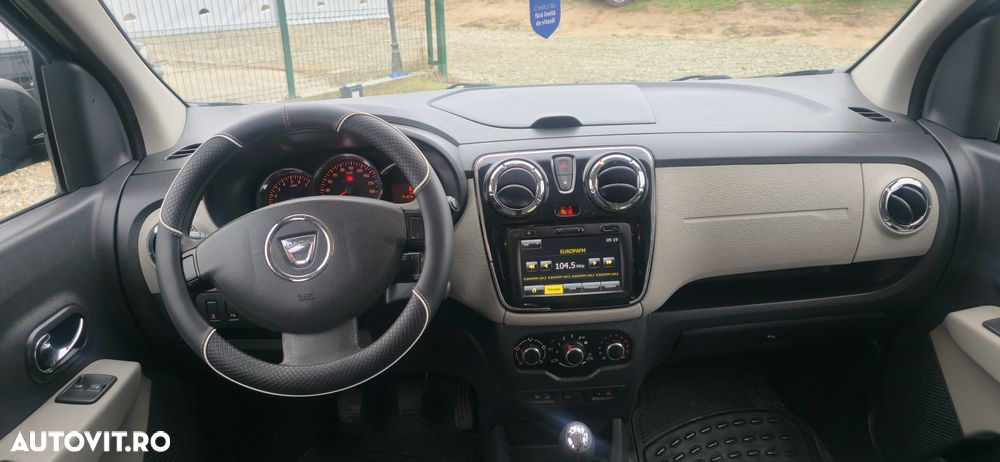 Dacia Lodgy dCi 110 Celebration - 6