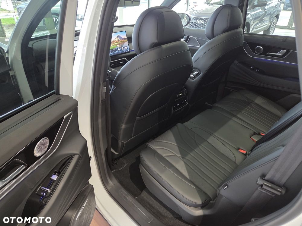 Chery Tiggo 9 - 16