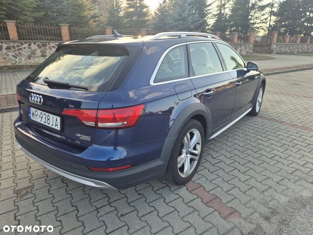 Audi A4 Allroad 2.0 TDI Quattro S tronic - 13