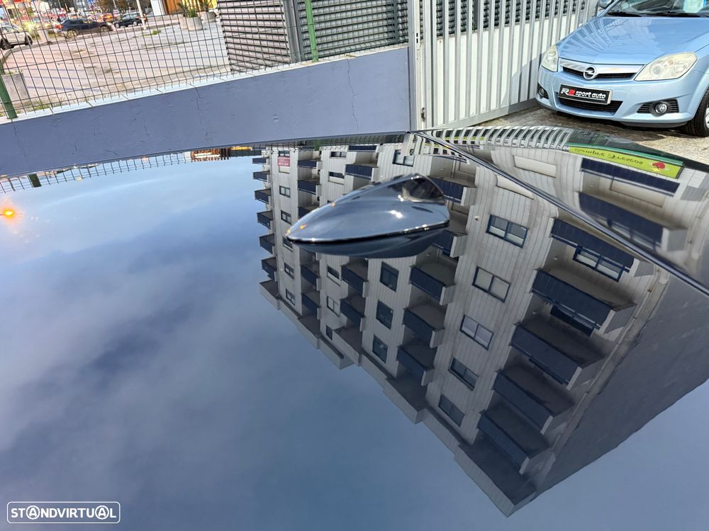 Volvo V40 D2 R Design - 59