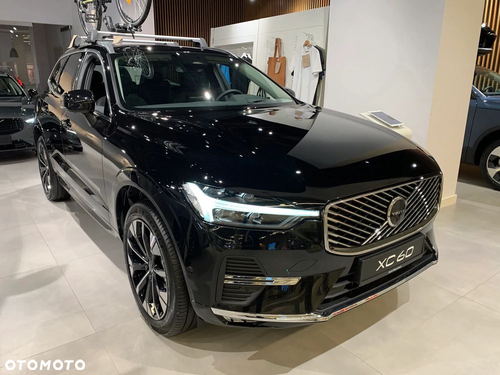 Volvo XC 60 B5 B AWD Ultra Bright - 2