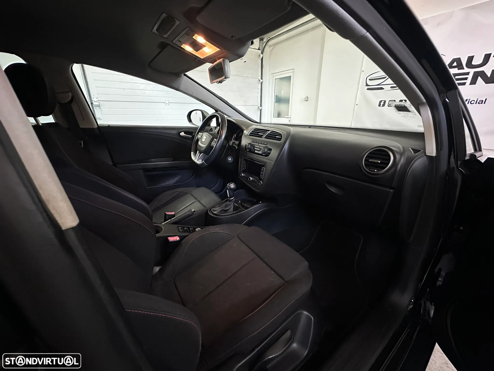 SEAT Leon 2.0 TDI FR DPF - 19