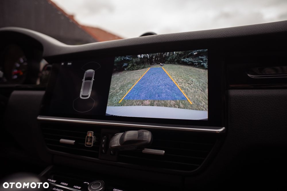 Porsche Cayenne Tiptronic S - 25