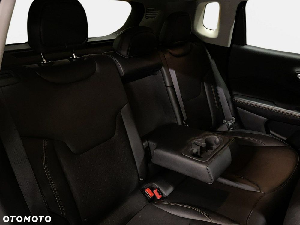 Jeep Compass - 16