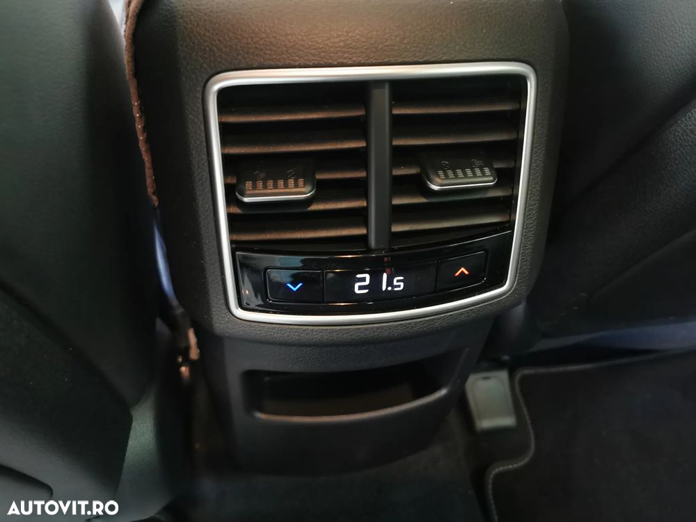 Kia Sportage 1.6 DSL MHEV 7DCT HP 4x4 Business Line - 30