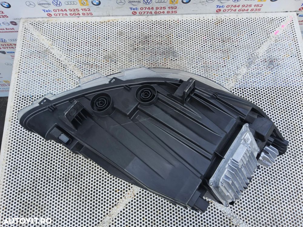 Far Led Mercedes Sprinter w907 far stânga led w910 Sprinter cod a9109067100 cu ureche rupta mic defect - 4