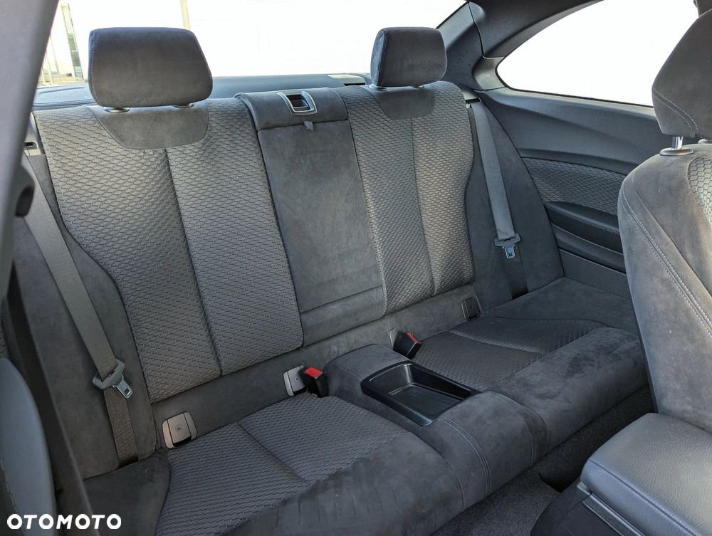 BMW Seria 2 218d M Sport sport - 18