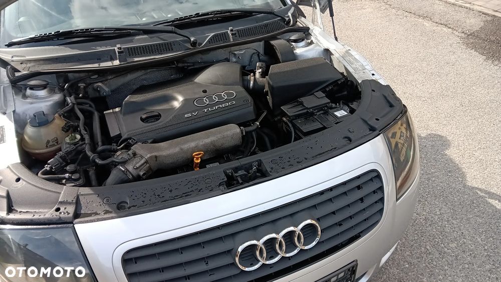 Audi TT Coupé 1.8T - 30