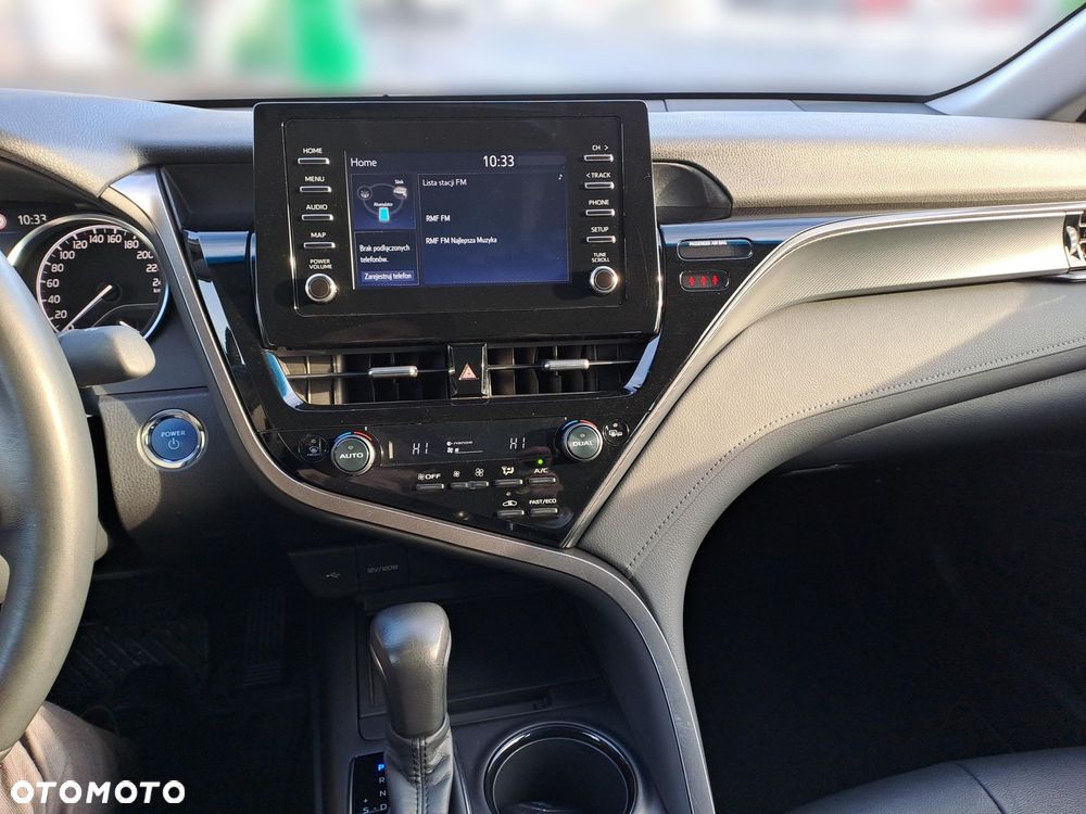 Toyota Camry 2.5 Hybrid Comfort CVT - 17