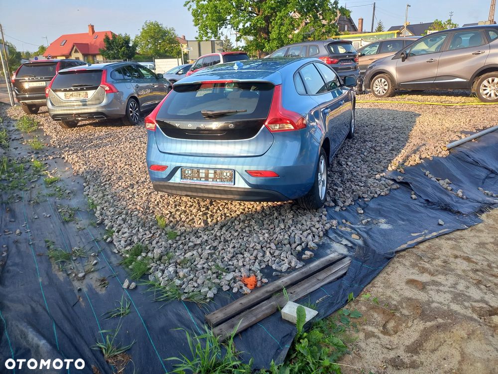 Volvo V40 D2 Drive-E Kinetic - 4