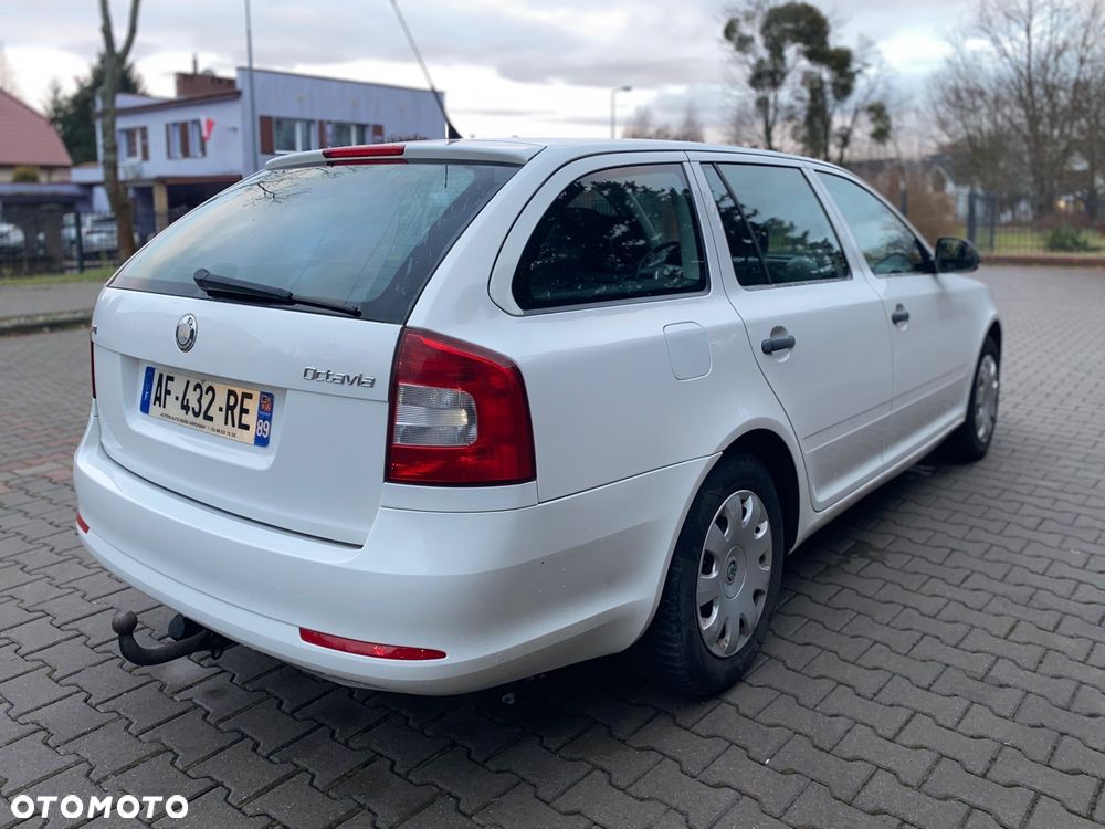 Skoda Octavia 1.6 TDI DPF Classic - 4