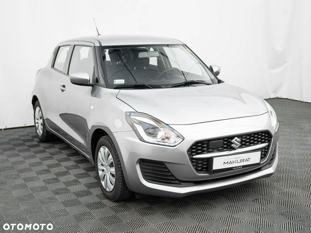 Suzuki Swift - 4