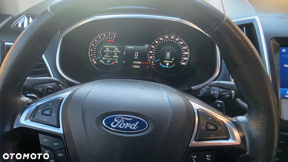 Ford Edge - 11