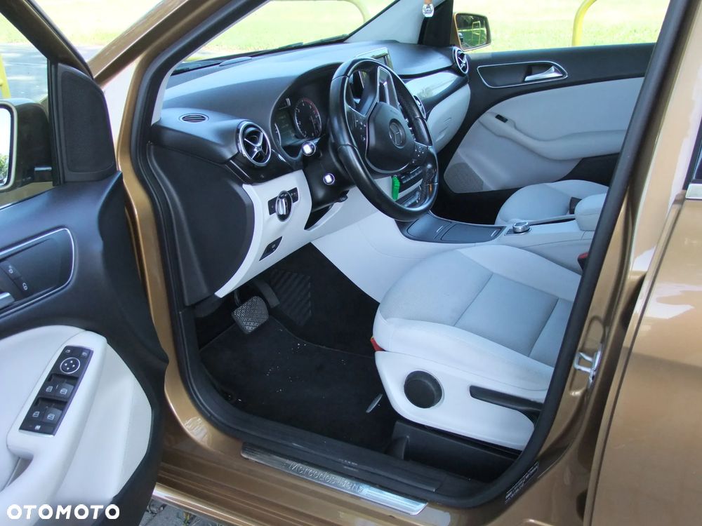 Mercedes-Benz Klasa B 180 CDI 7G-DCT - 9