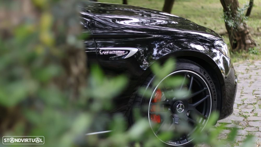 Mercedes-Benz E 63 AMG S 4Matic+ - 13